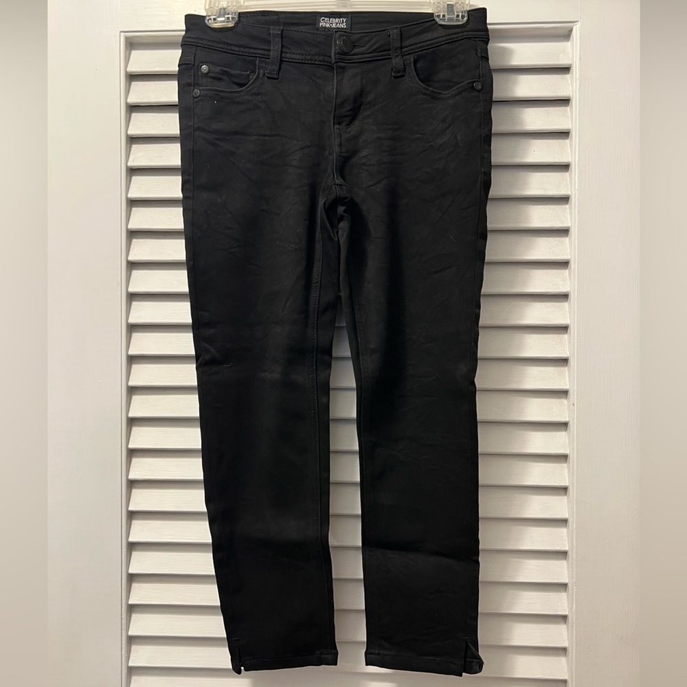 Celebrity Pink Black Low Rise Capri Jeans - Picture 3 of 6